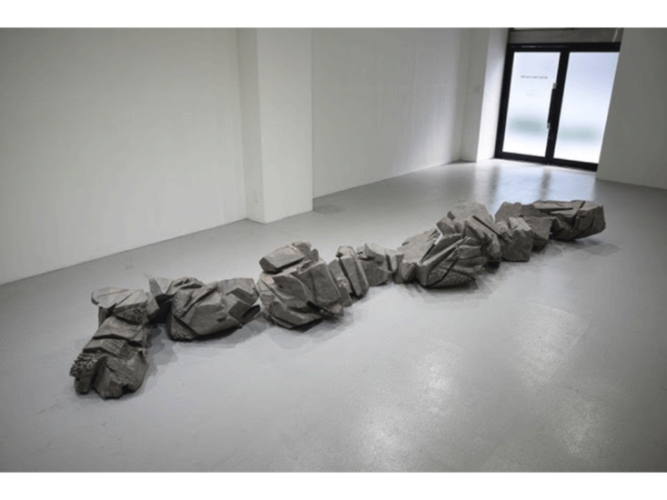 戸谷成雄《視線体−連》展示風景　2021