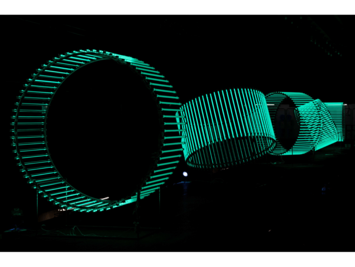 玉山拓郎　"Static Lights: Tilt and Rotation" Sony Park展 KYOTO　展示風景