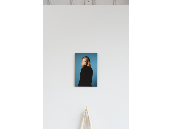 Ana Blumenkron　Elizabeth Holmes Portrait　2015