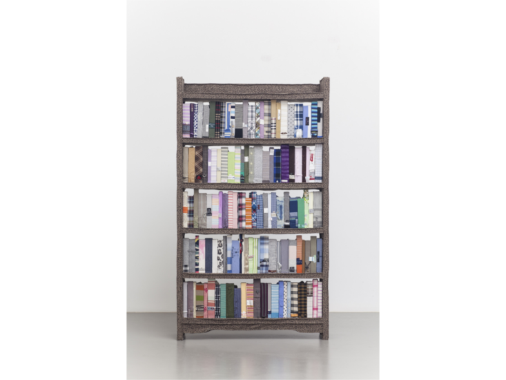 Yin Xiuzhen　Bookshelf No. 5　2009-2013