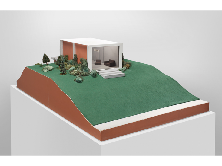 Dan Graham　"Clinic for a Suburban Site"　1978