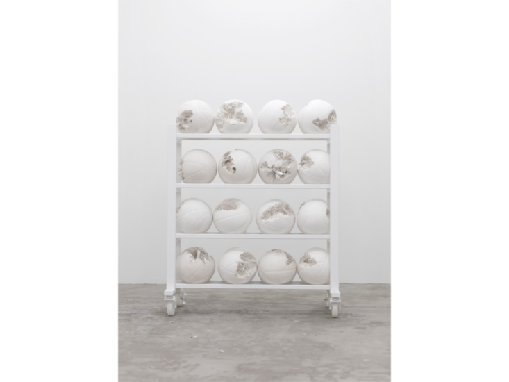 Daniel Arsham　White Quartz Basketball Rack　2018