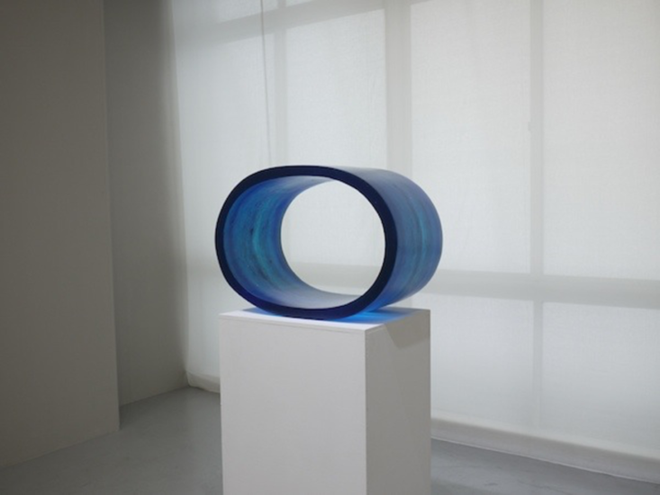 Herbert Hamak　Ultramarinblau dunkel Entrance　2018