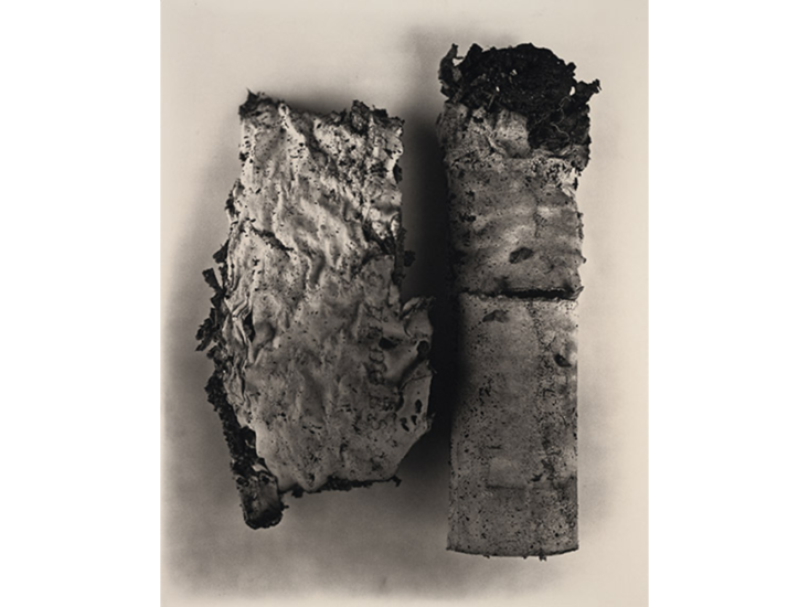 Irving Penn　Cigarettes No.42 New York　1972/1975